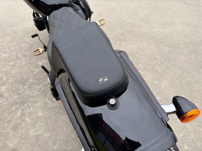 2019 HARLEY-DAVIDSON FXFBS FAT BOB (114) BLACK