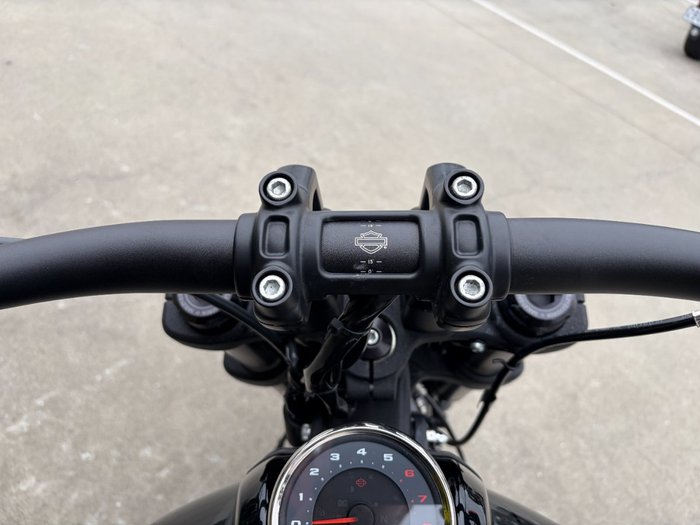 2019 HARLEY-DAVIDSON FXFBS FAT BOB (114) BLACK
