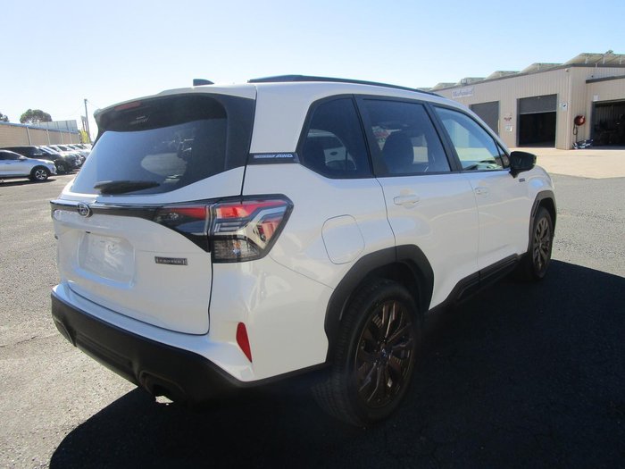 2025 Subaru Forester Hybrid Sport