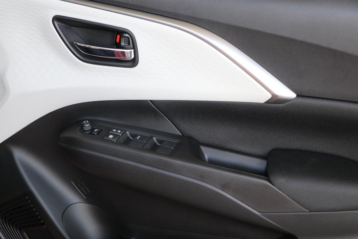 2025 Suzuki Swift Hybrid GLX