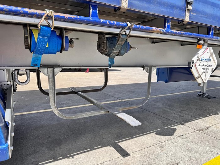 2016 Vawdrey St3 22 Pallet Straight Deck Curtain R/T