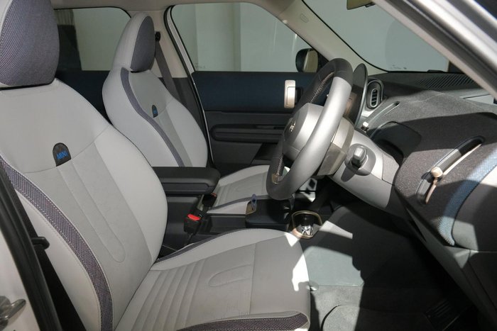 2024 MINI Countryman E Classic