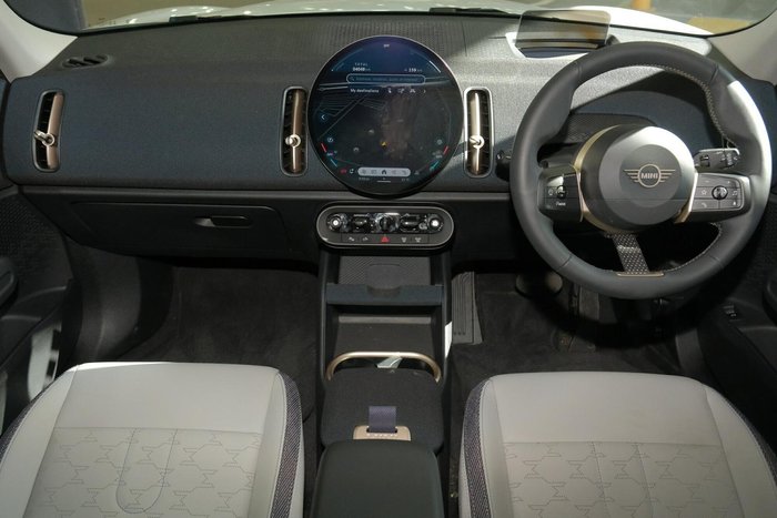 2024 MINI Countryman E Classic