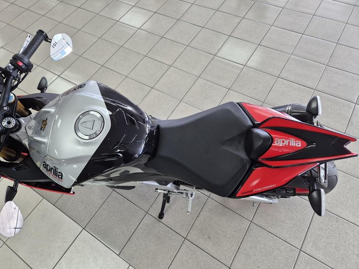 2018 Aprilia Tuono V4 1100 Factory Tuono Red