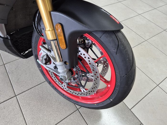2018 Aprilia Tuono V4 1100 Factory Tuono Red