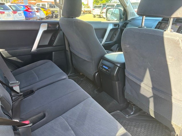 2021 Toyota Prado PRADO DSL WGN AT GXL 4277430 004