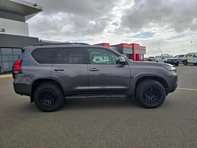 2020 Toyota Prado DSL WGN AT GXL Graphite
