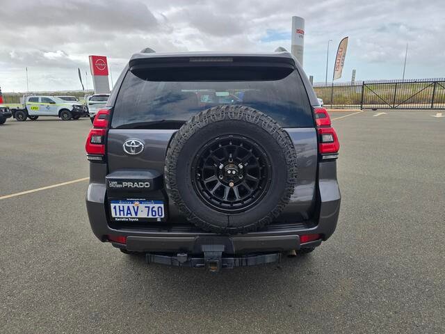 2020 Toyota Prado DSL WGN AT GXL Graphite