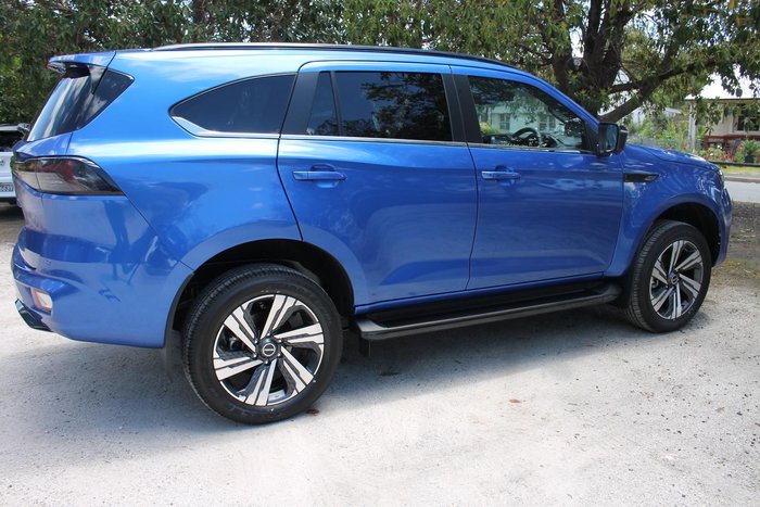 2025 Isuzu MU-X LS-T