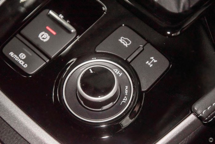 2025 Isuzu MU-X LS-U