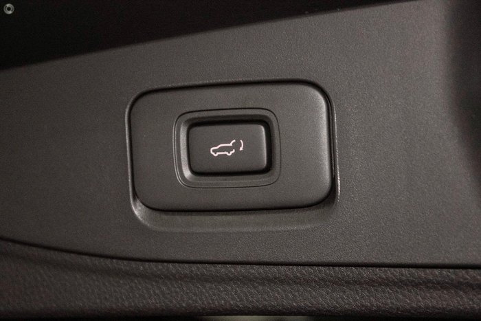 2025 Isuzu MU-X LS-U