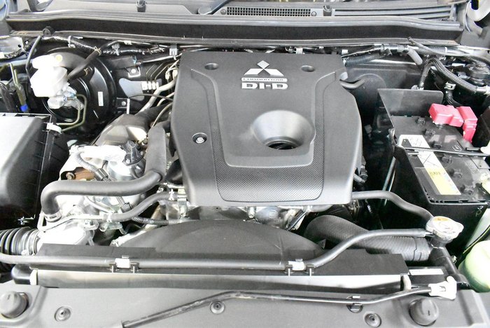 2022 Mitsubishi Triton GLS