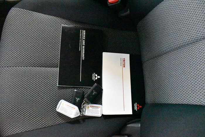 2022 Mitsubishi Triton GLS