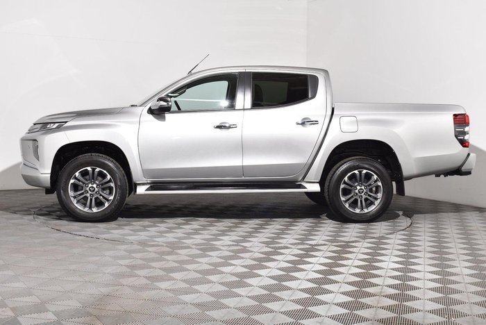 2022 Mitsubishi Triton GLS