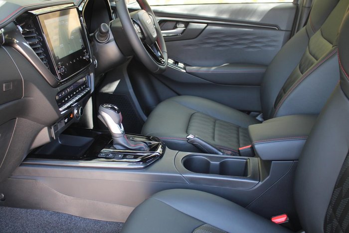 2025 Isuzu D-MAX X-TERRAIN