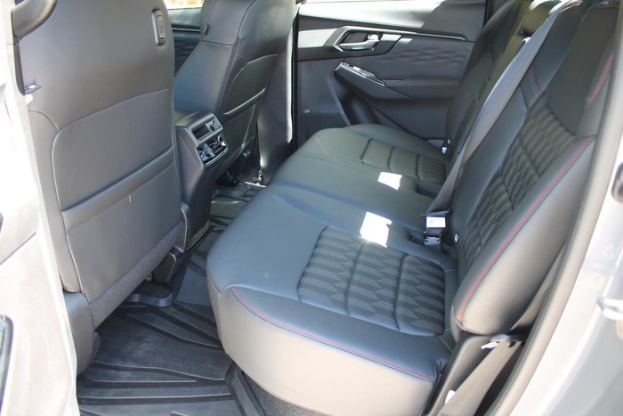 2025 Isuzu D-MAX X-TERRAIN