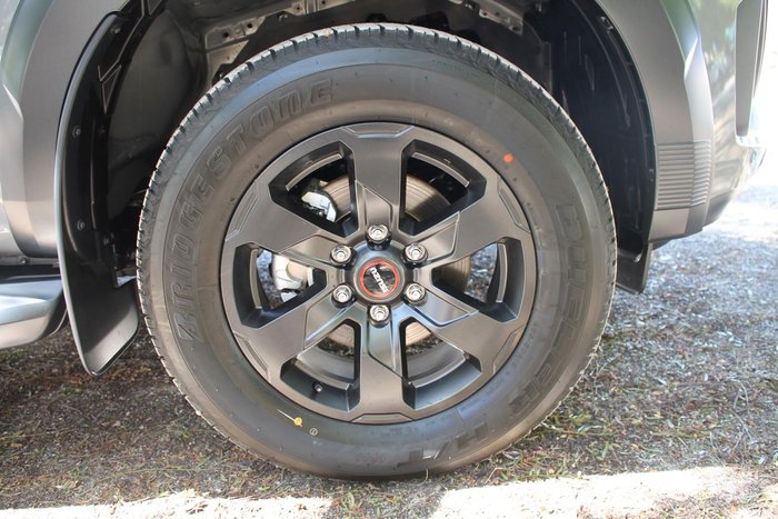 2025 Isuzu D-MAX X-TERRAIN