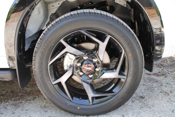 2025 Isuzu MU-X X-TERRAIN