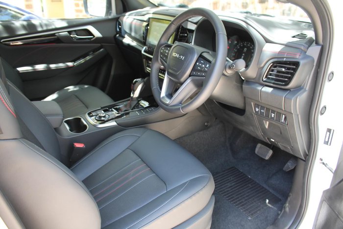 2025 Isuzu MU-X X-TERRAIN