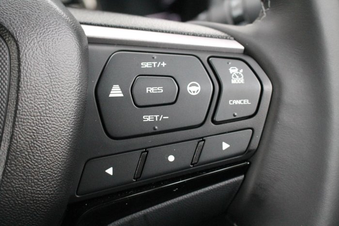 2025 Isuzu MU-X LS-T