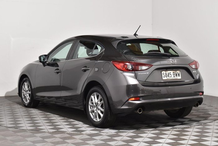 2018 Mazda 3 Maxx Sport