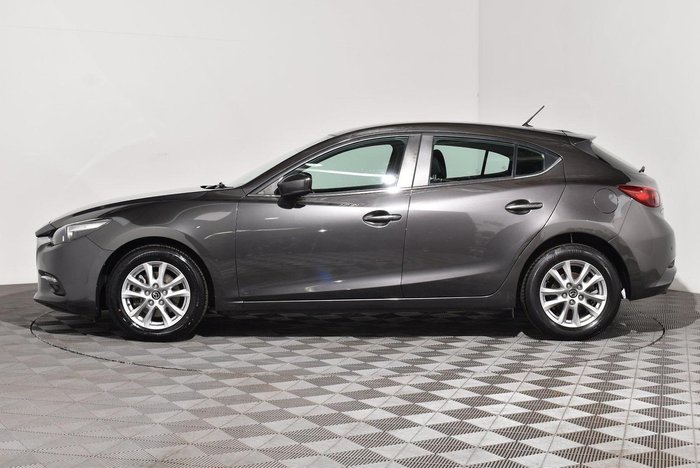 2018 Mazda 3 Maxx Sport