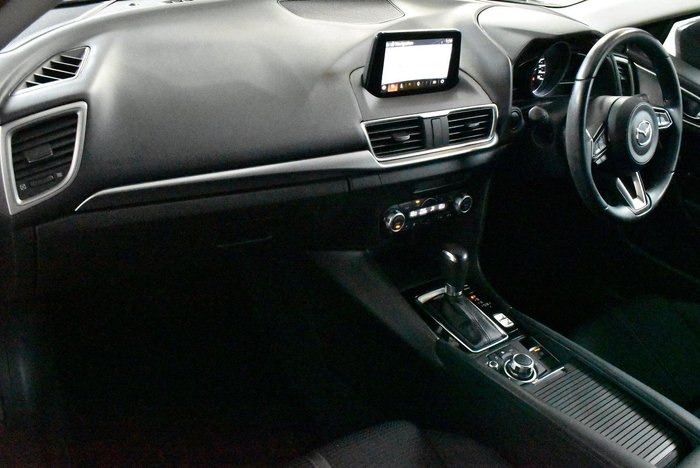 2018 Mazda 3 Maxx Sport