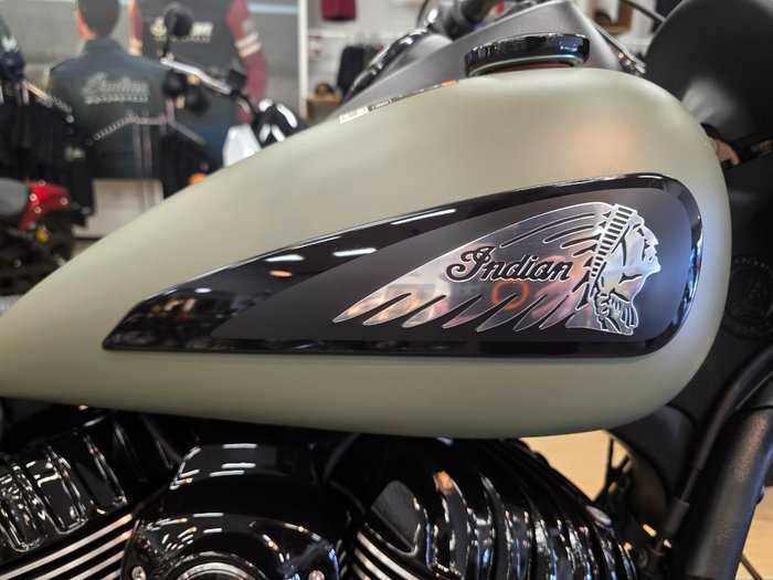 2025 Indian SPRINGFIELD MOSS GREEN SMOK
