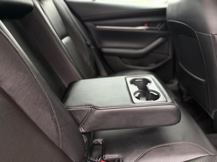 2019 Mazda 3 G20 Touring