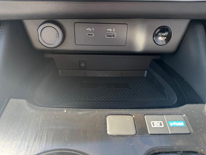 2025 Nissan X-TRAIL ST-L e-POWER