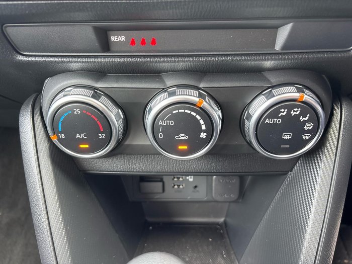 2025 Mazda 2 G15 Evolve