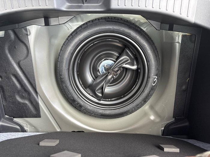 2025 Mazda 2 G15 Evolve