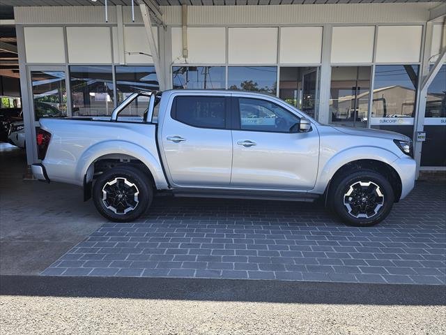 2025 NISSAN D23 ST-X NAVARA 4X4 2.3 DSL AUTO DC ST-X LS BRILLIANT SILVER