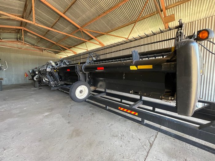 2016 New Holland Cr 9.90