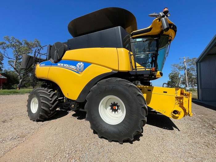 2016 New Holland Cr 9.90 