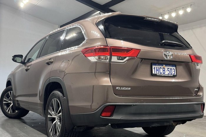 2017 Toyota Kluger GX