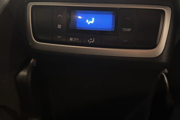 2017 Toyota Kluger GX