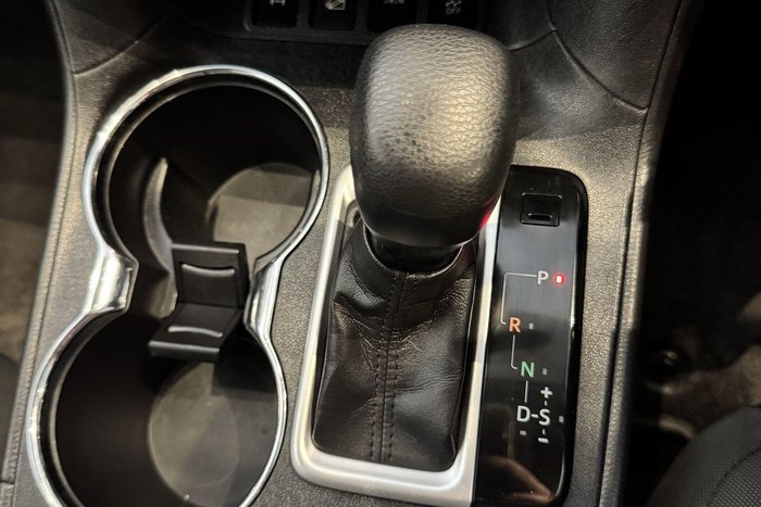 2017 Toyota Kluger GX