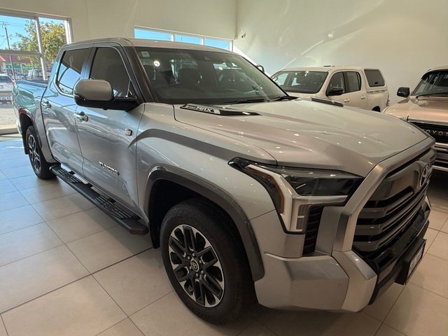 2024 Toyota TUNDRA