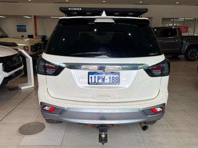 2020 ISUZU MU-X LS-T (4x4)