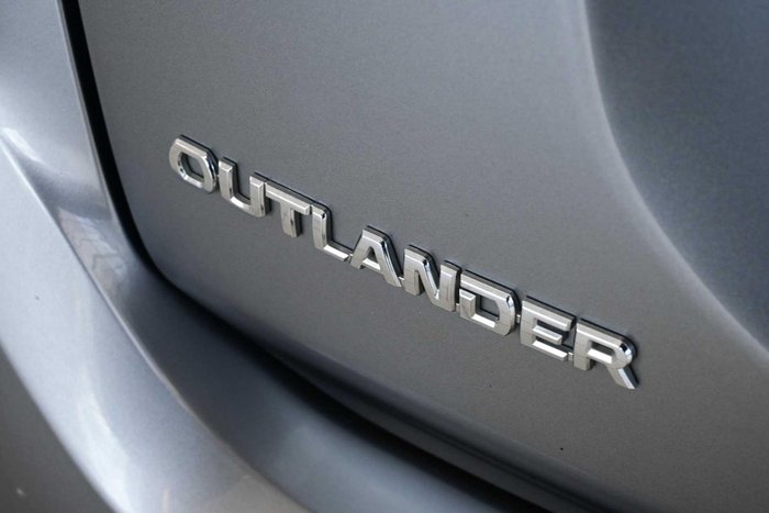 2019 Mitsubishi Outlander LS