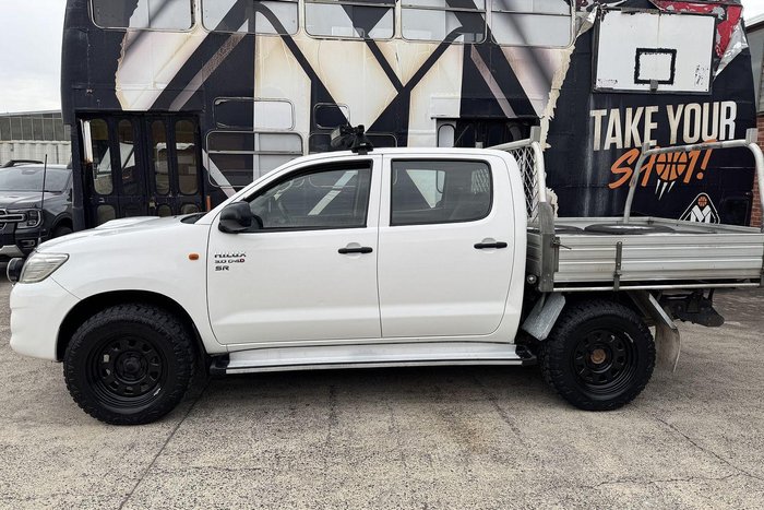 2012 Toyota Hilux SR KUN26R MY12 4X4 Glacier White