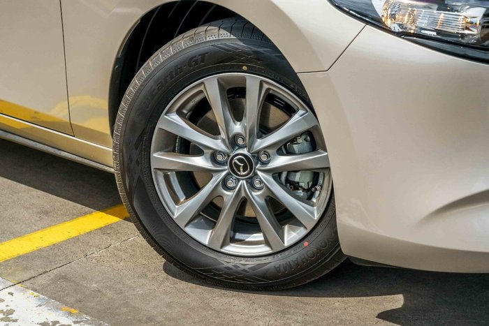 2025 Mazda 3 G20 Pure