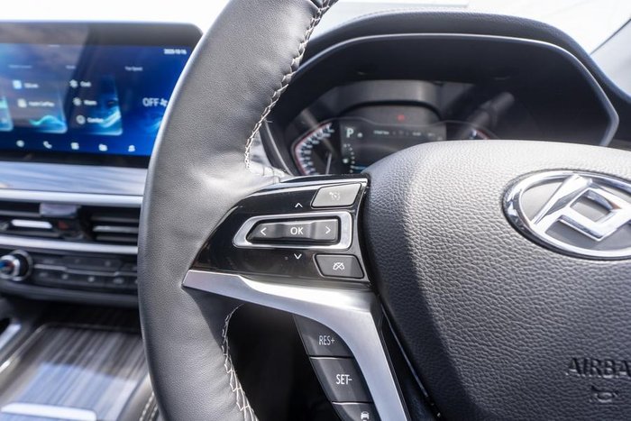 2023 LDV D90 Executive