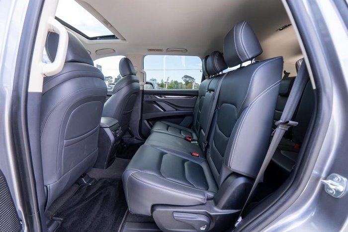 2023 LDV D90 Executive