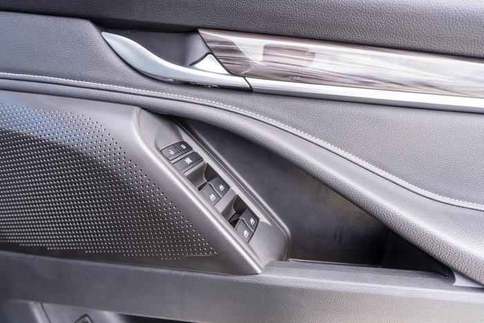 2023 LDV D90 Executive