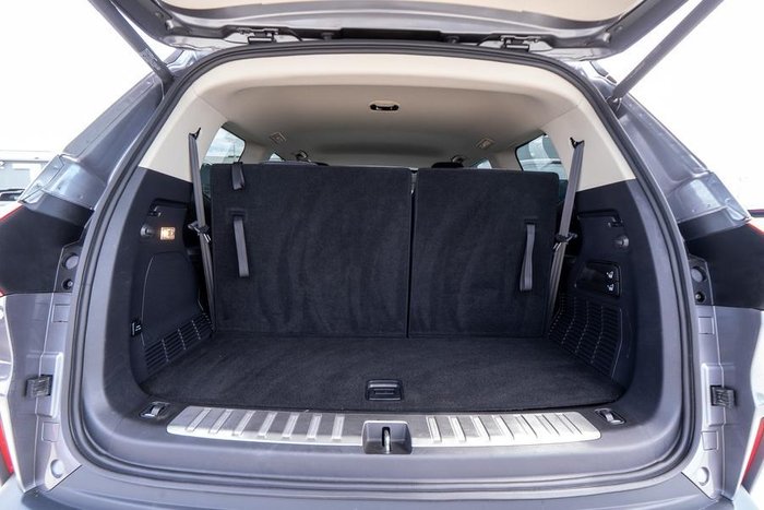 2023 LDV D90 Executive