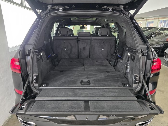 2020 BMW X7 xDrive30d