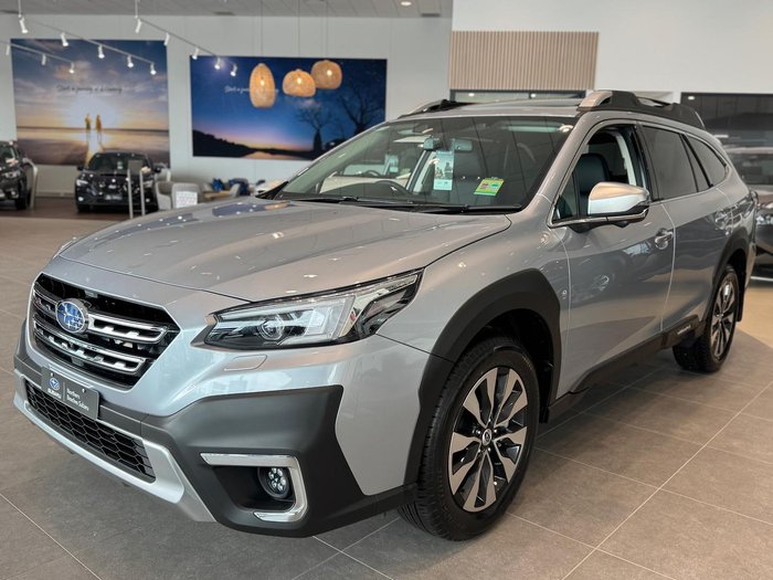 2025 Subaru Outback AWD Touring XT