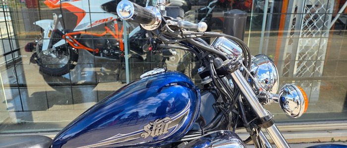 2013 Yamaha XVS250 V-STAR Blue